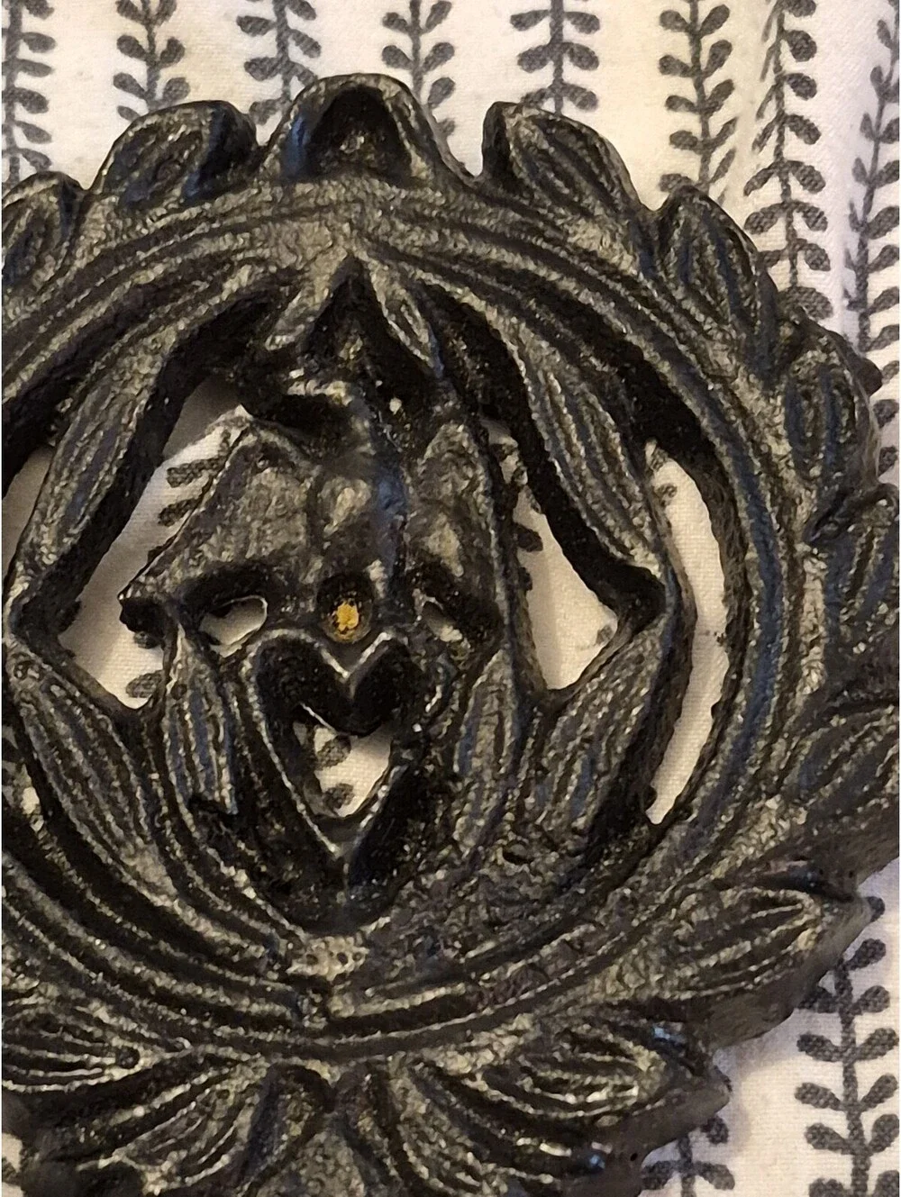 Vintage Wilton Cast Iron Trivet with Eagle